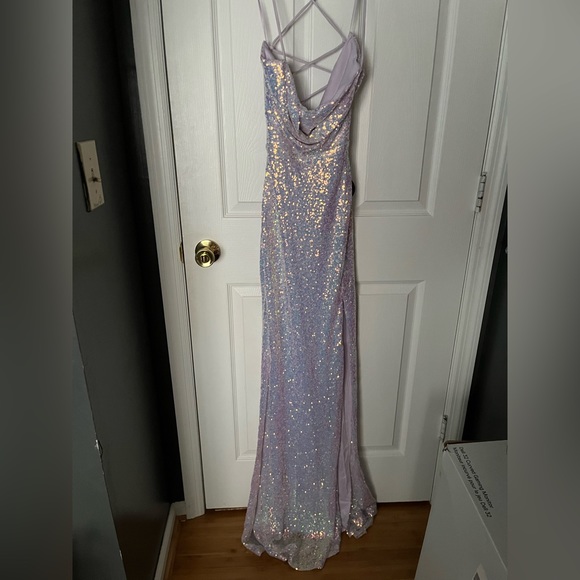 formal dress . - Picture 2 of 2